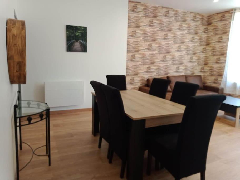 Gonnelles Appartement T3 Centre Ville Rdc D Agen Extérieur photo